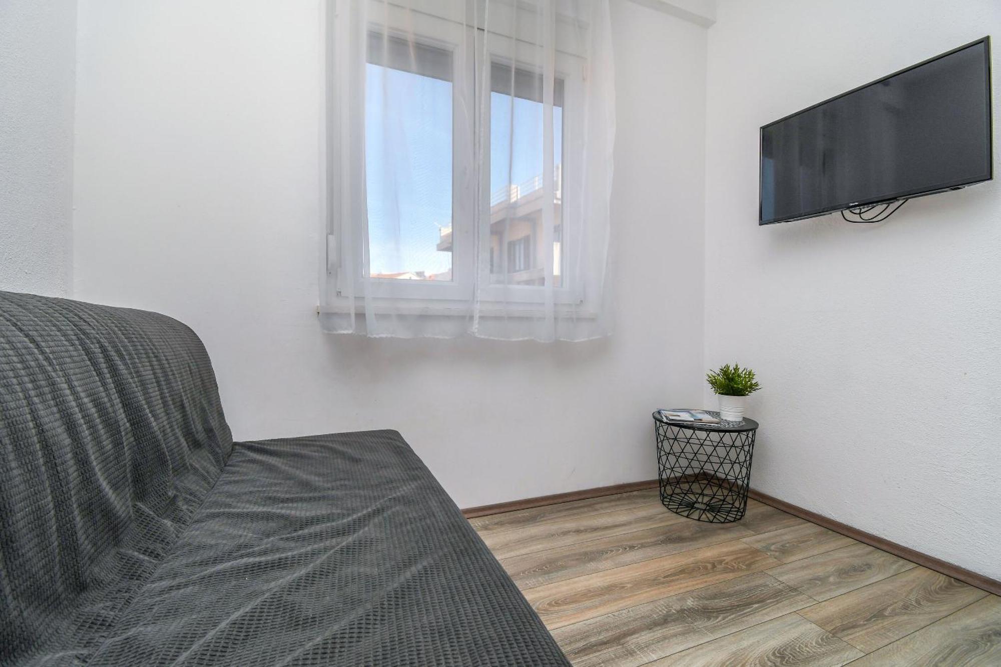 Apartment Mara Apartment Trogir