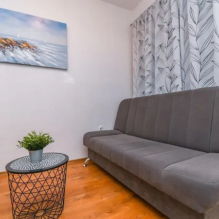 Apartment Mara Trogir Exterior photo
