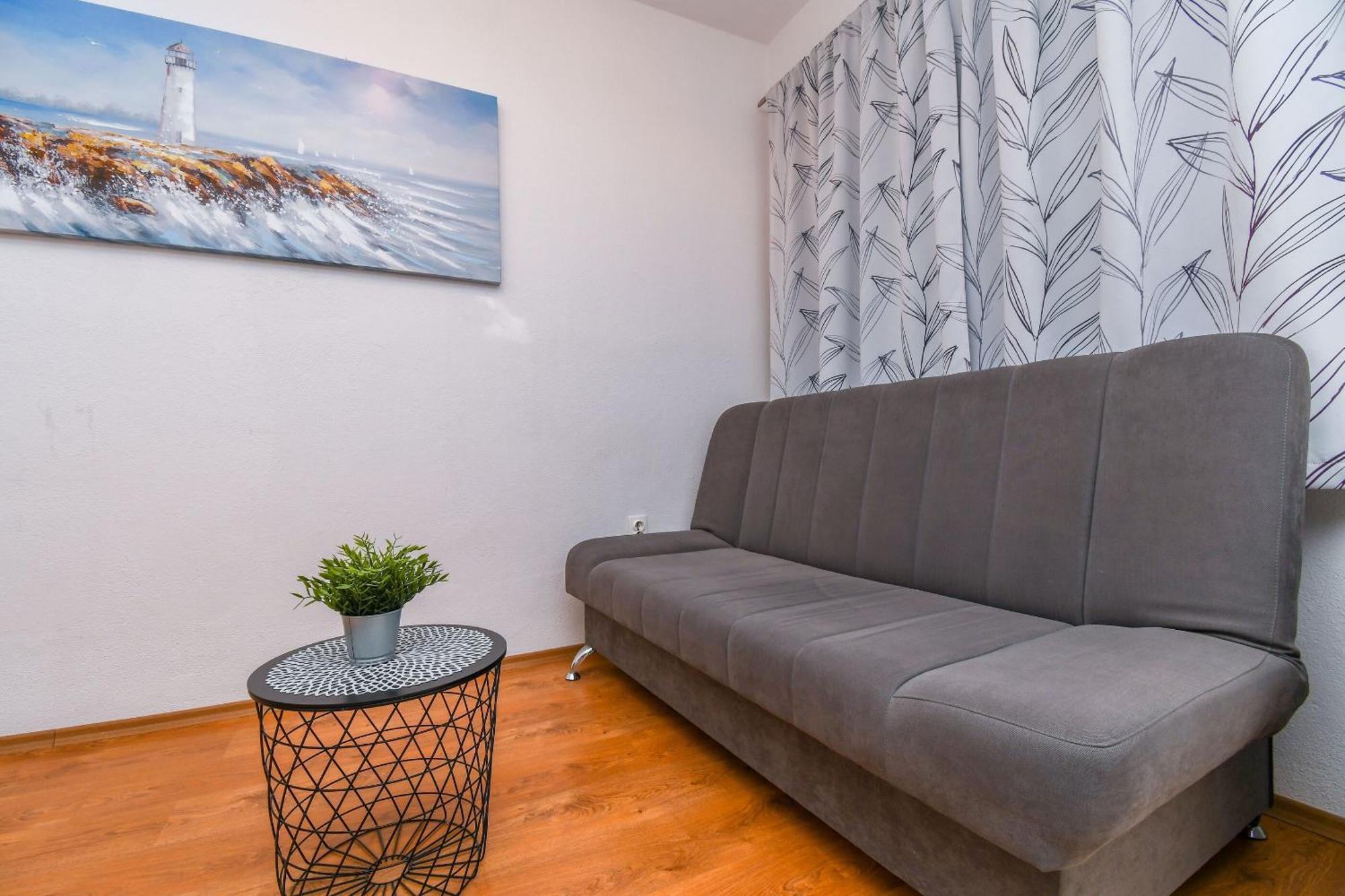 Apartment Apartment Mara Trogir