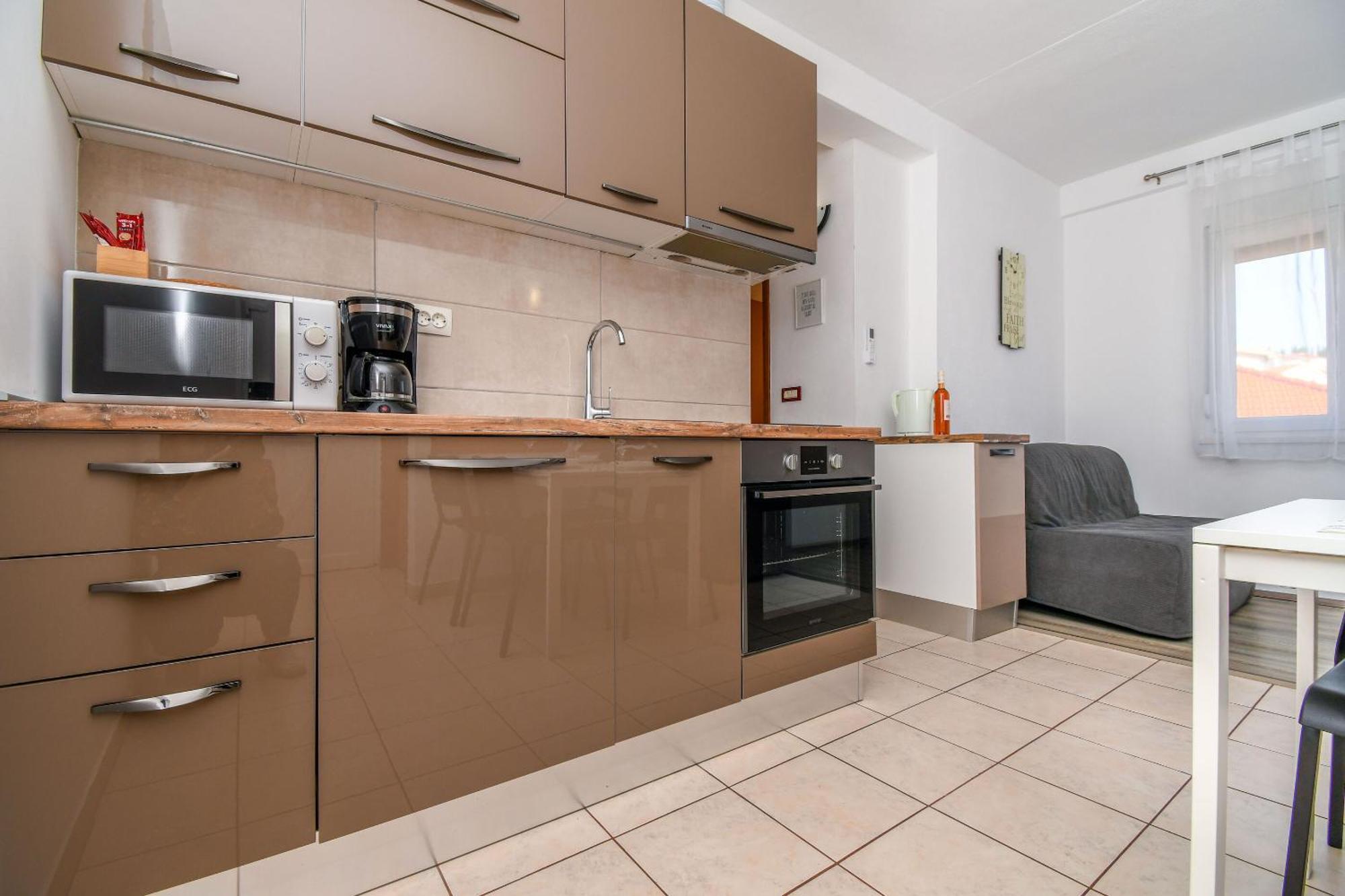 Apartment Mara * Trogir